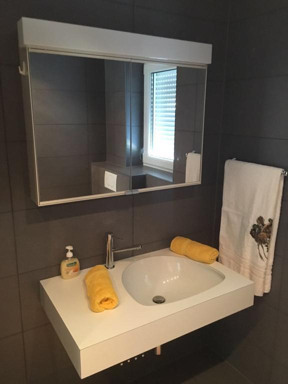 Apartments Barbic أوماغ المظهر الخارجي الصورة
